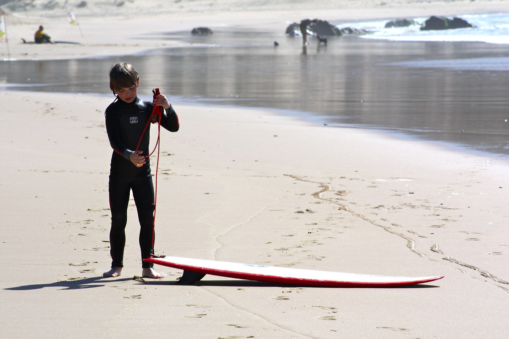 Cascais Launches Surf Program to Boost Employability